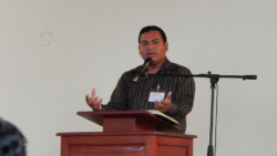 Jose Luis Siancas Preaching