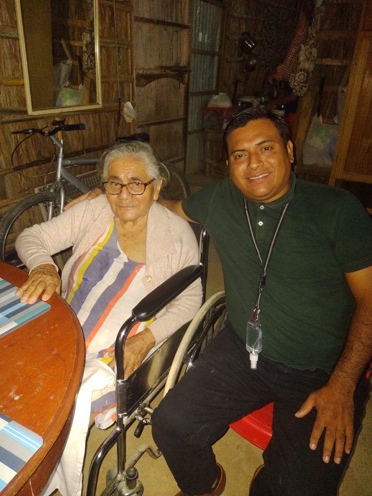 Jose Luis Siancas With Paula